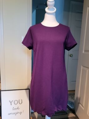 Mi Ami Classic Purple Scallop Hem Short Sleeve Dress